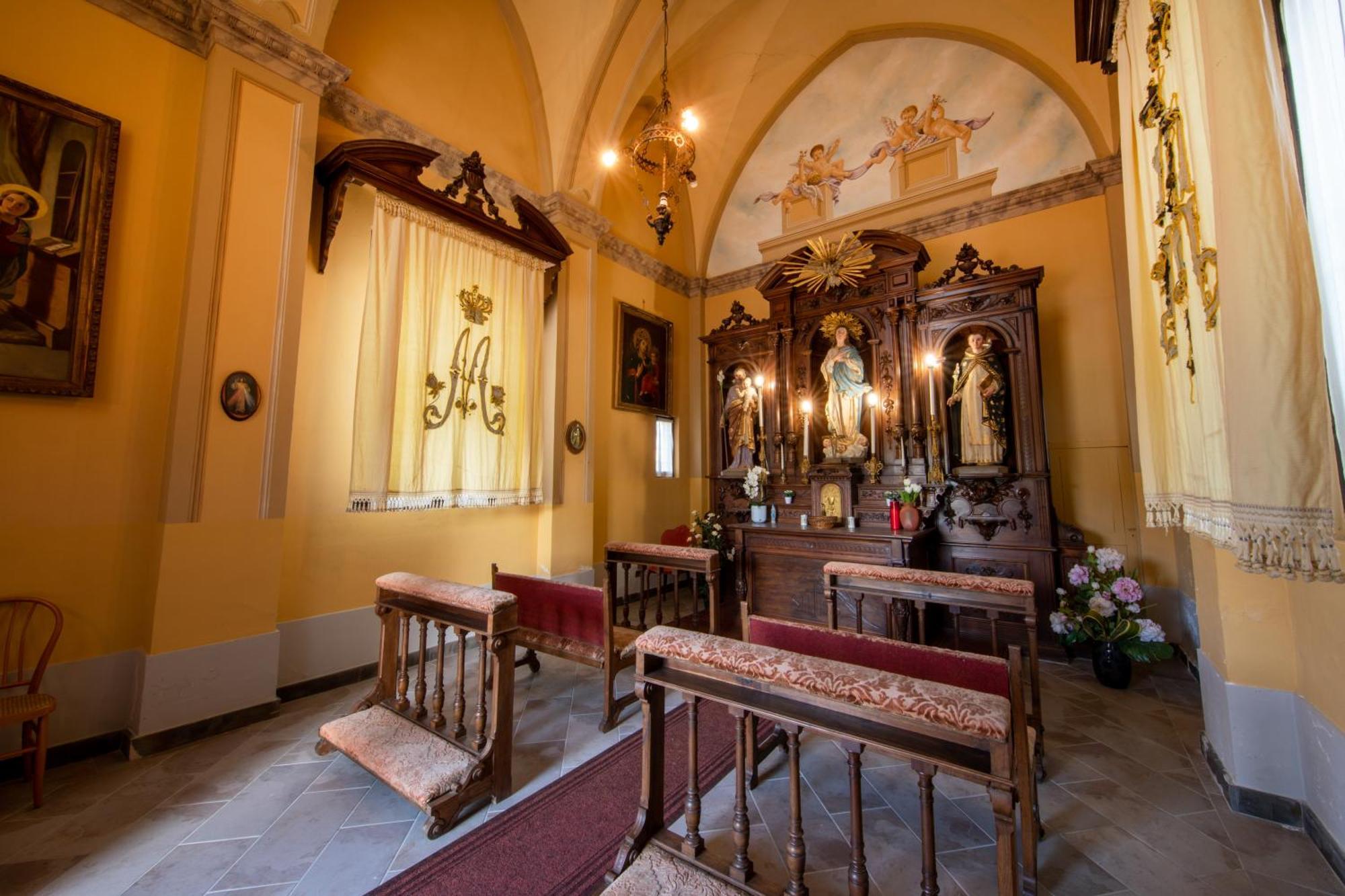 Hotel Villa Liberty Pontecurone Exteriör bild
