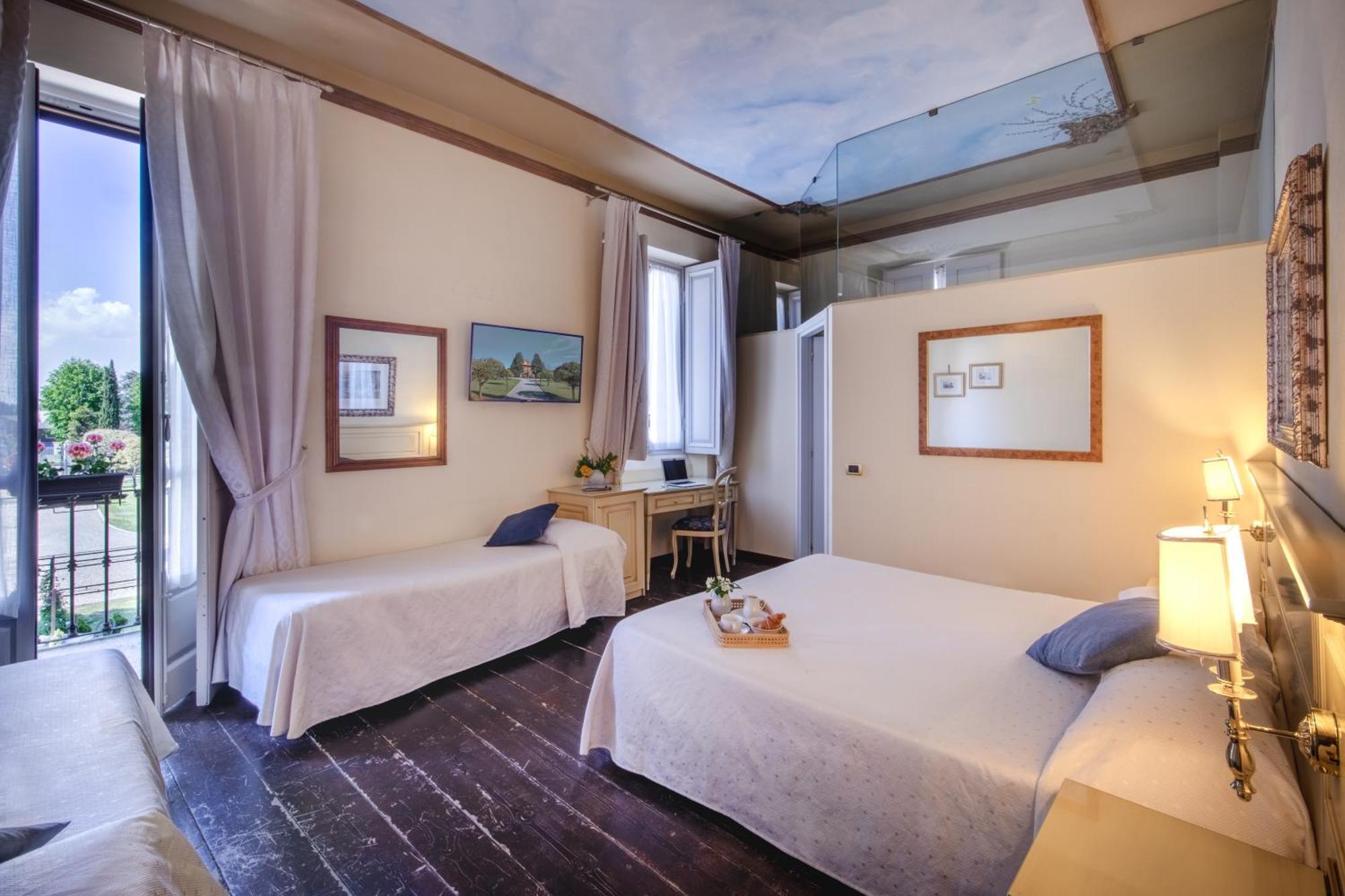 Hotel Villa Liberty Pontecurone Exteriör bild
